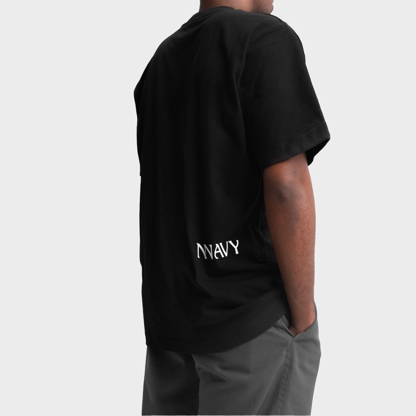 T-shirt black "No promises"