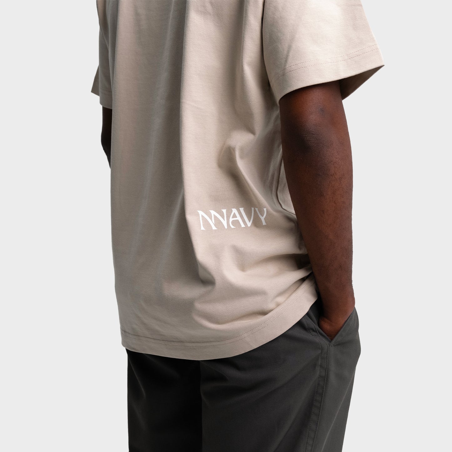 T-shirt beige "No promises"